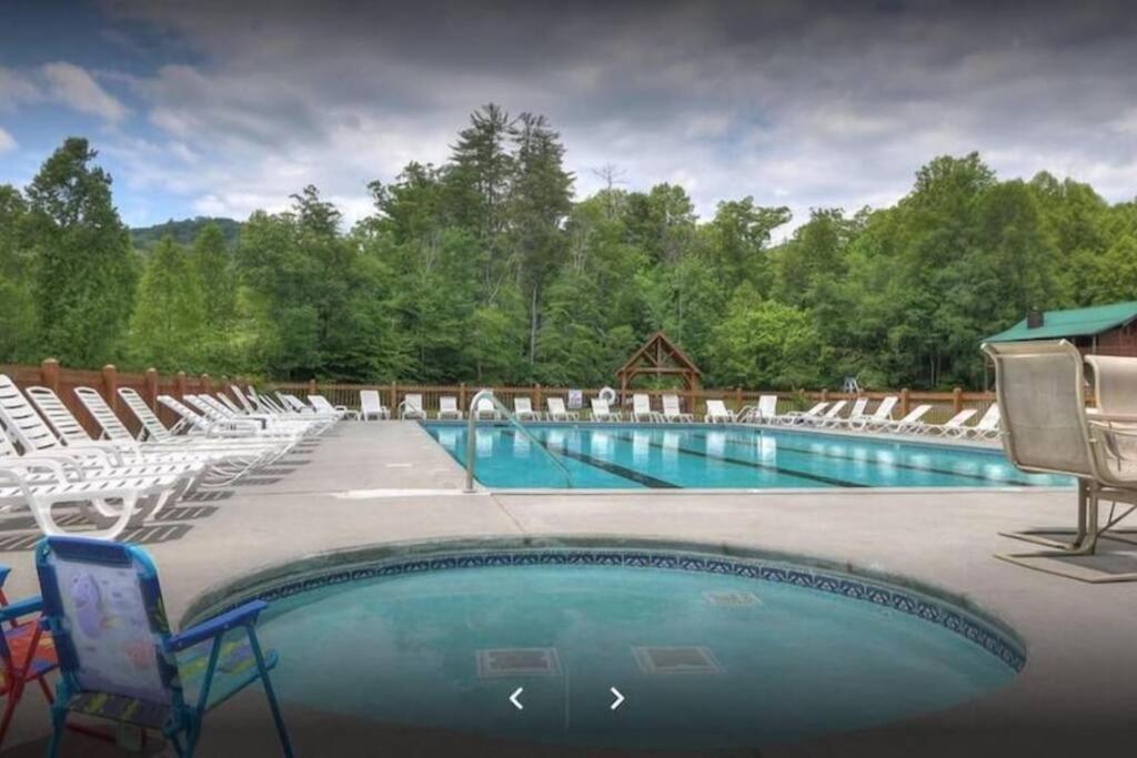 Moonlight Cottage - Your Romantic & Scenic Escape Sevierville Exterior foto