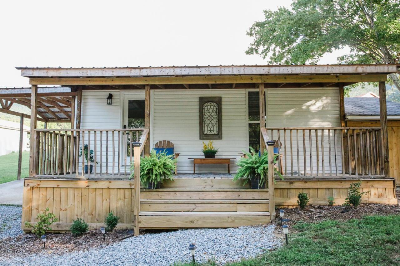 Moonlight Cottage - Your Romantic & Scenic Escape Sevierville Exterior foto